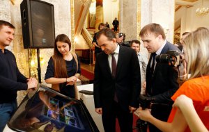 Губернатор поздравил представителей ведущих СМИ края с Днем российской печати